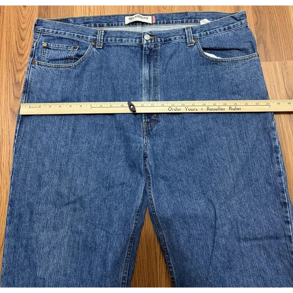 Levi's 550 Jeans Mens 44x32 Relaxed Fit Straight Leg Blue Denim